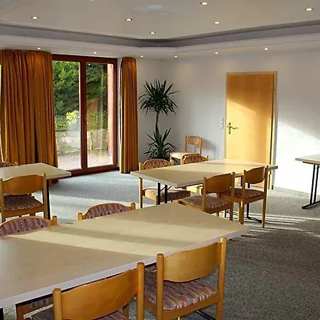Hotel Am Waldeck Mit Restaurant