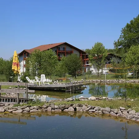 Hotel Am Waldeck Mit Restaurant 4*
