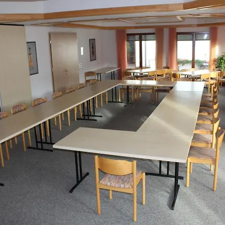 Hotel Am Waldeck Mit Restaurant Szálloda Eppingen