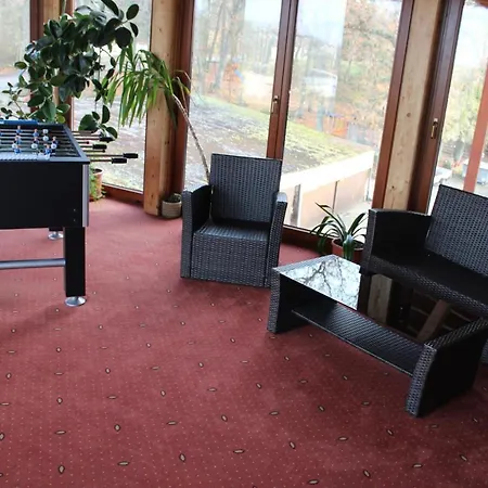 Hotel Am Waldeck Mit Restaurant Szálloda Eppingen
